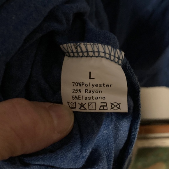 Blue Sleeveless Dress with Moon and Star Design - Picture 2 of 4